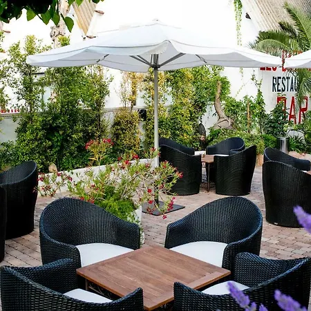 Отель Bersoca 2*